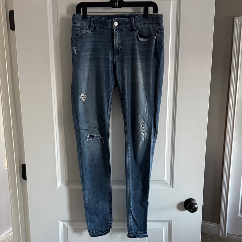 White House Black Market Ripped Skinny Jeans - Dark Blue